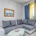 Apartman Finka *